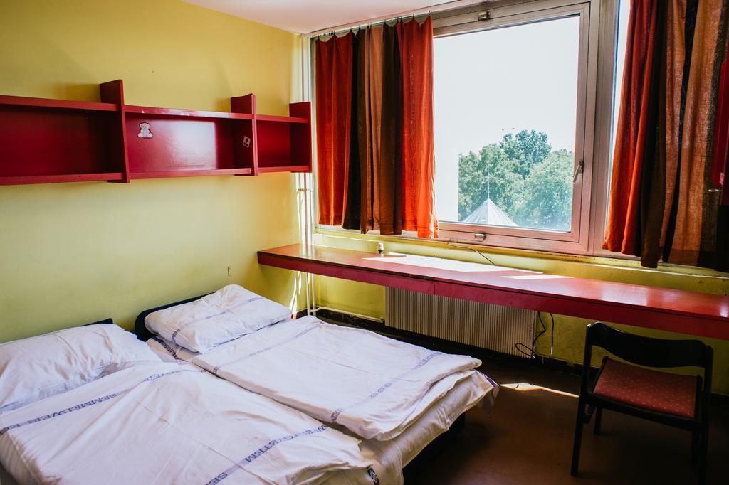 City Hostel Pest 35. Budapest Eksteriør bilde